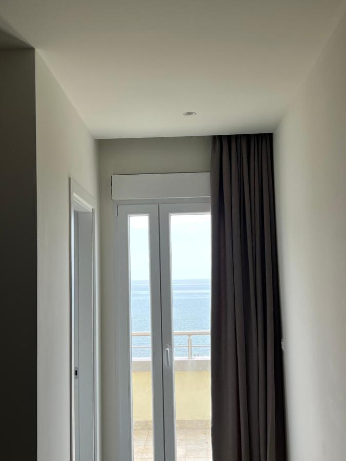 Split Rooftop Suites Durres Exterior photo